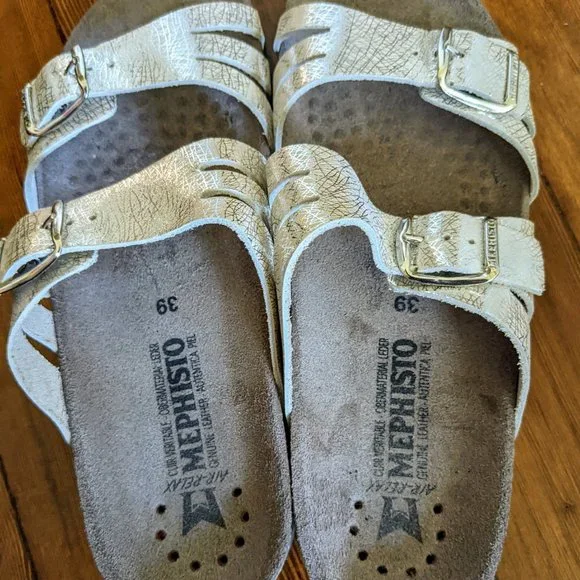 Women's Mephisto Helisa sandals, silver, exc condition - Picture 4 of 6